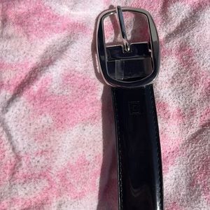 Women’s chaps black reversible belt